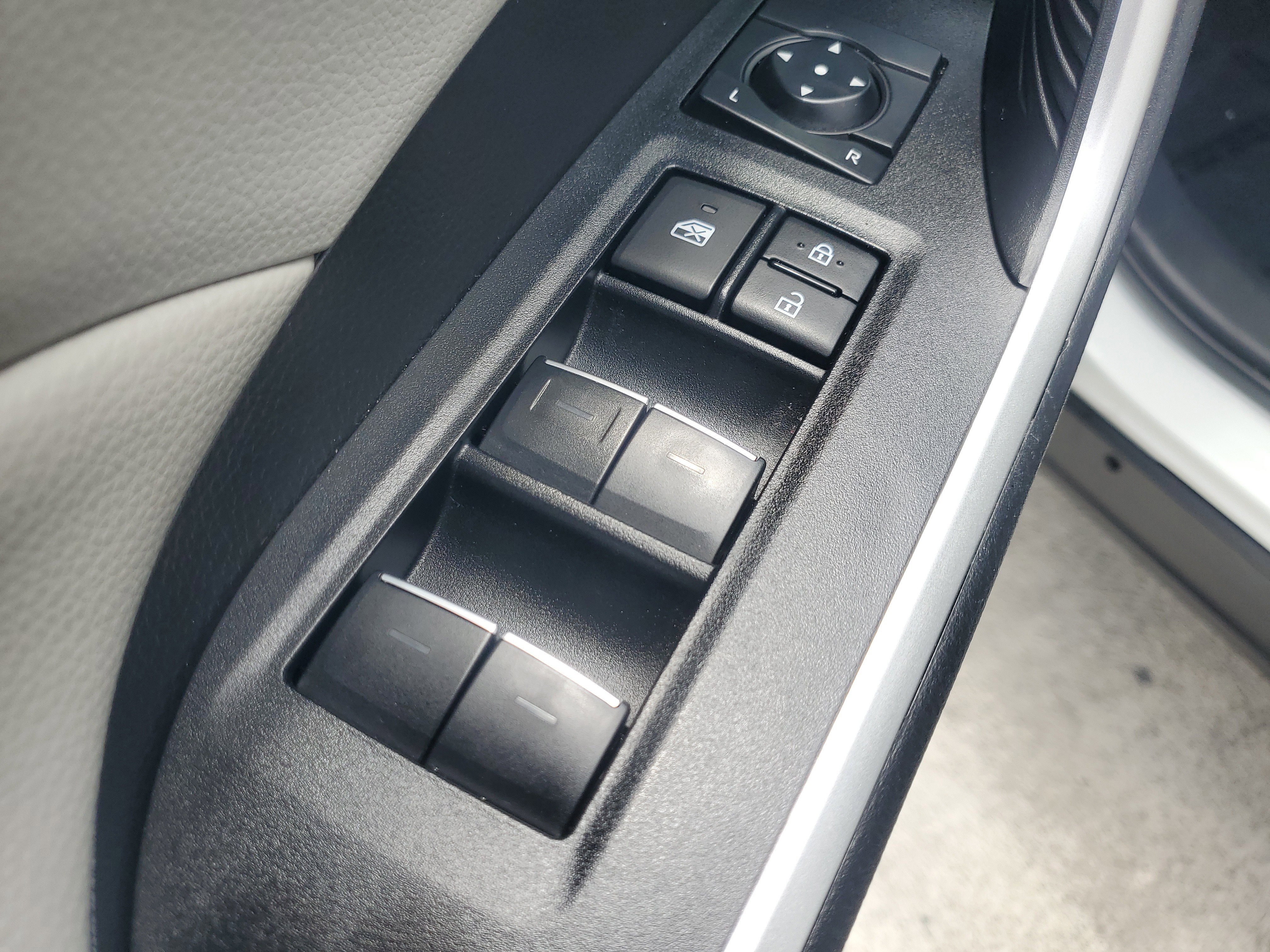 Certified 2024 Toyota RAV4 XLE w/ Convenience Package image 21