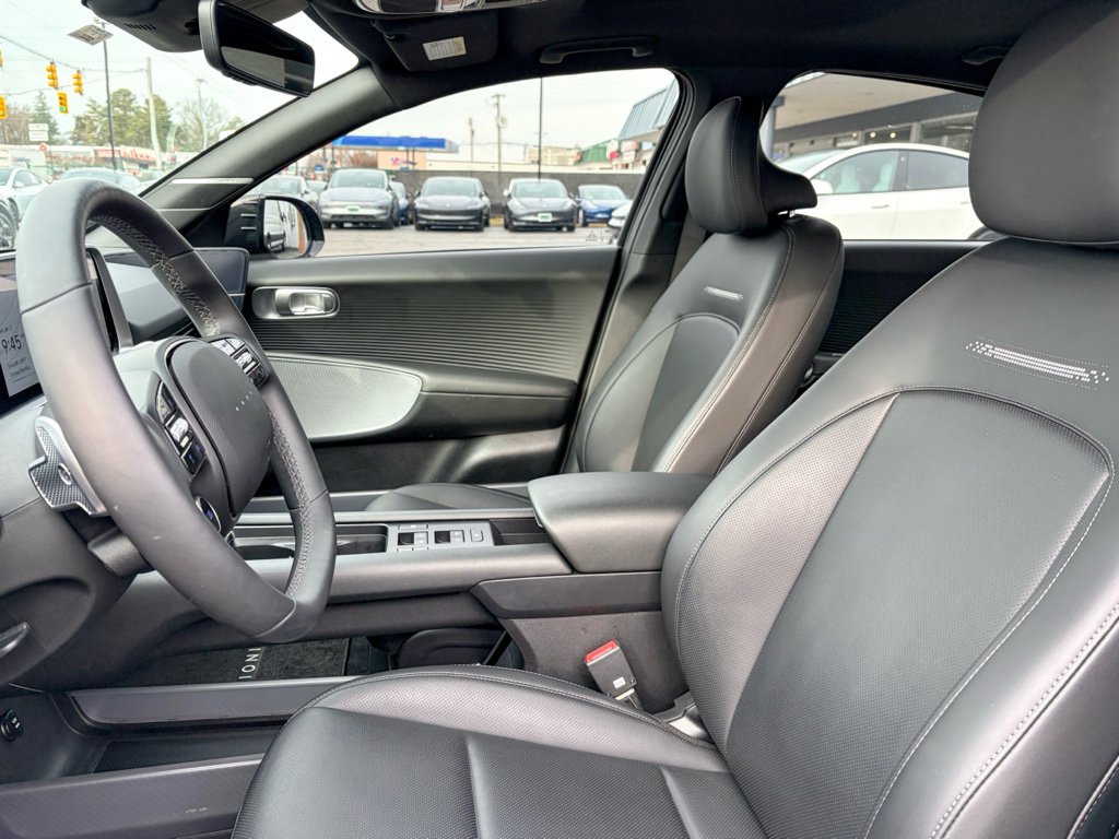 Used 2023 Hyundai Ioniq 6 Limited image 19
