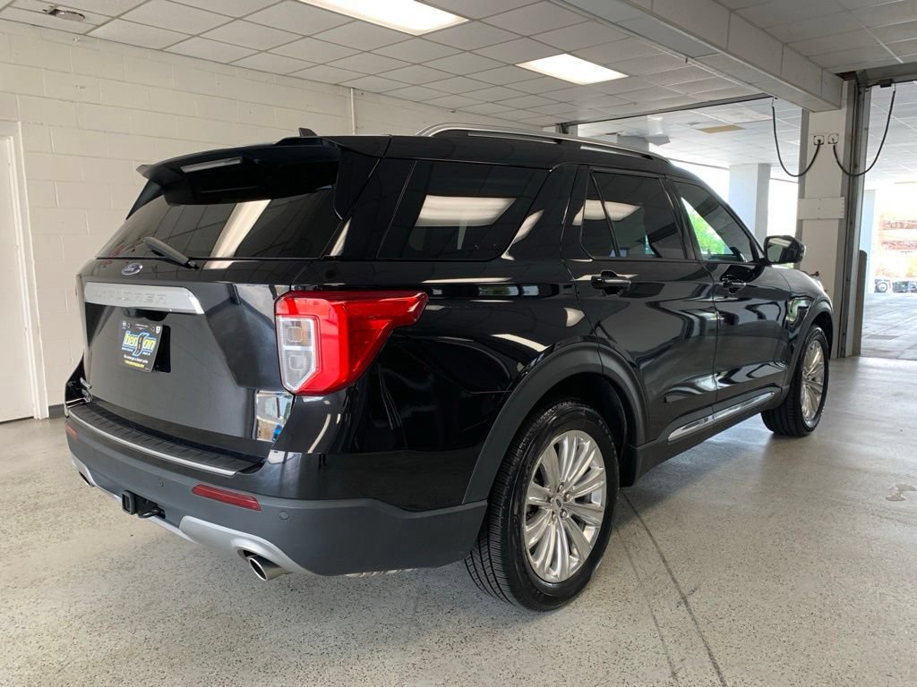 Used 2023 Ford Explorer Limited w/ Limited Technology Package RWD image 6