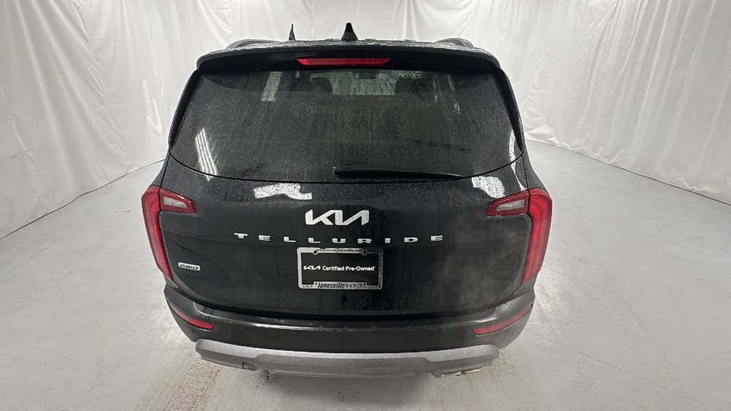 Used 2022 Kia Telluride S image 4