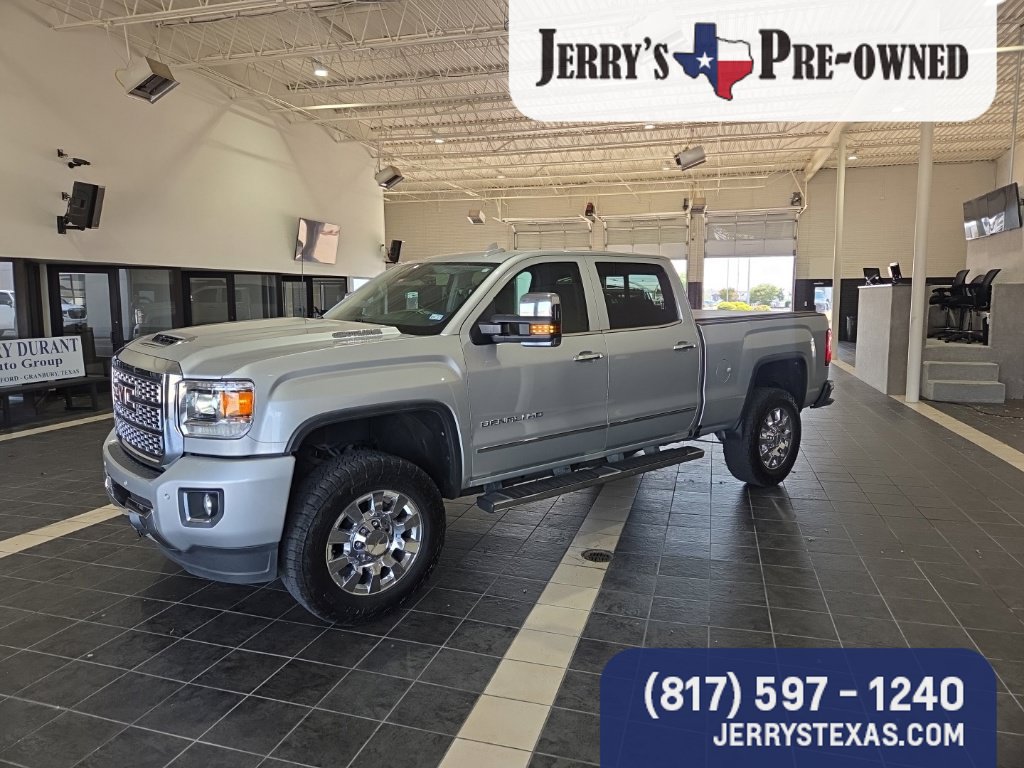 Used 2018 GMC Sierra 2500 Denali w/ Duramax Plus Package AWD/4WD image 1