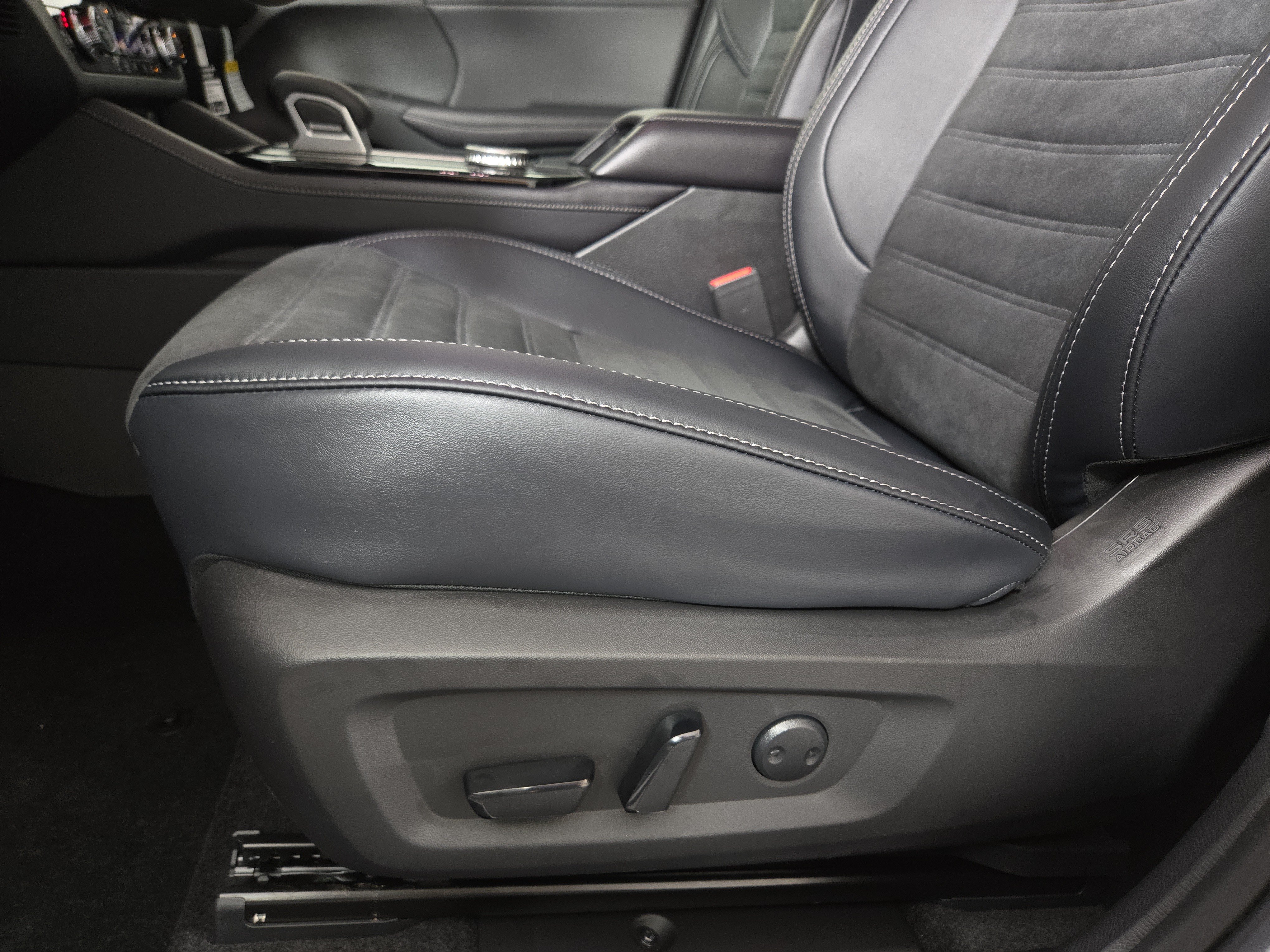 New 2026 Mitsubishi Outlander SE AWD/4WD image 31
