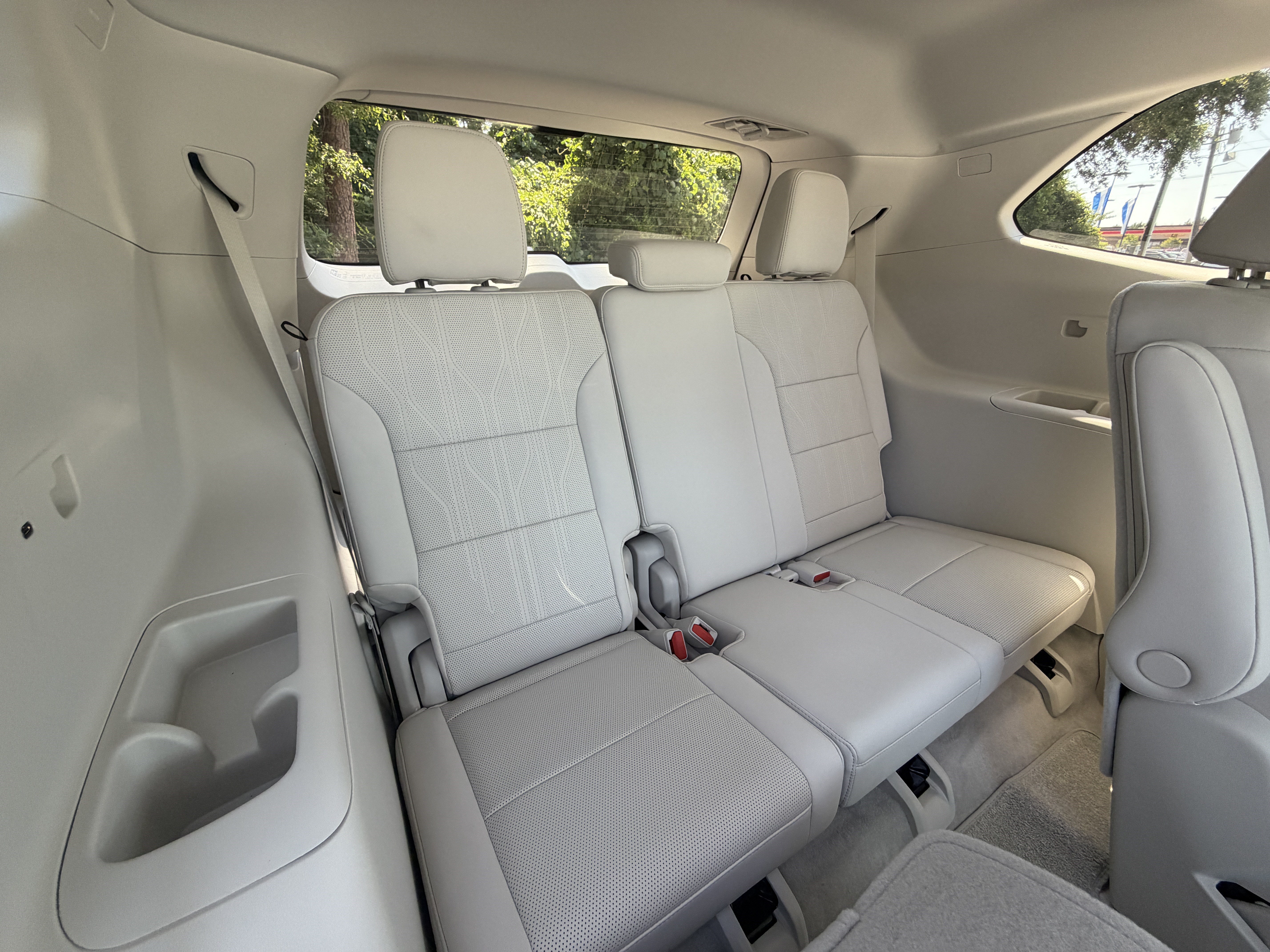 New 2026 Buick Enclave Avenir w/ Super Cruise Package FWD image 19