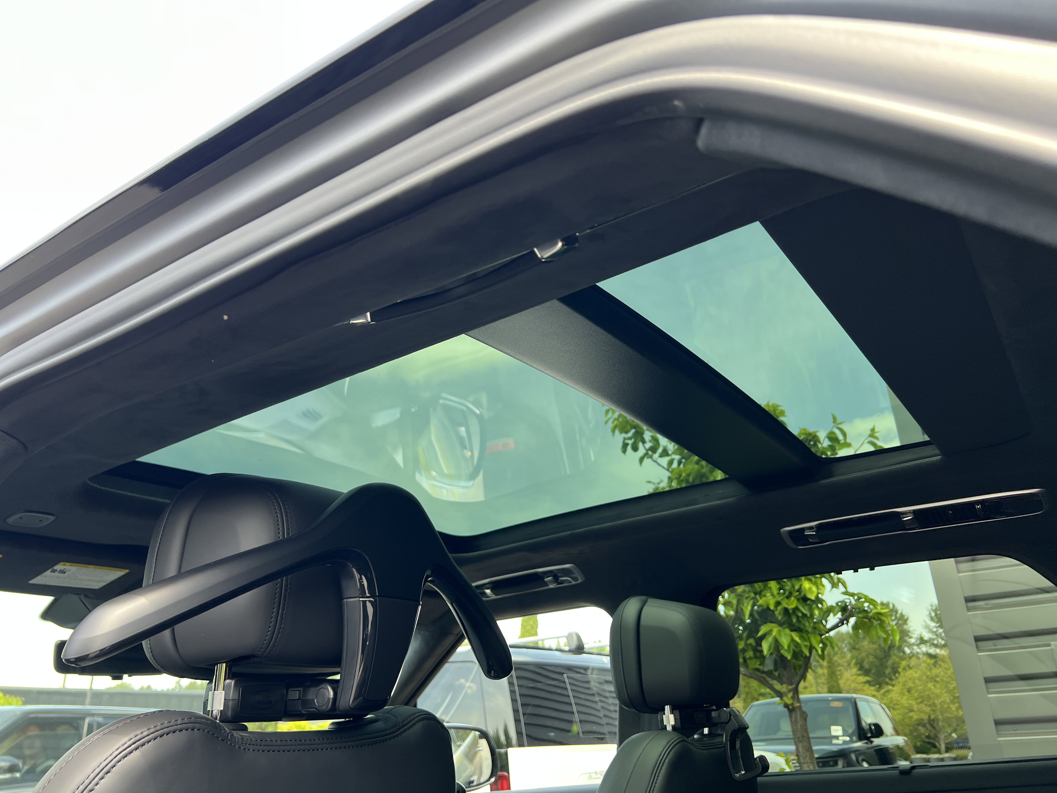 New 2025 Land Rover Range Rover Sport Autobiography AWD/4WD image 18