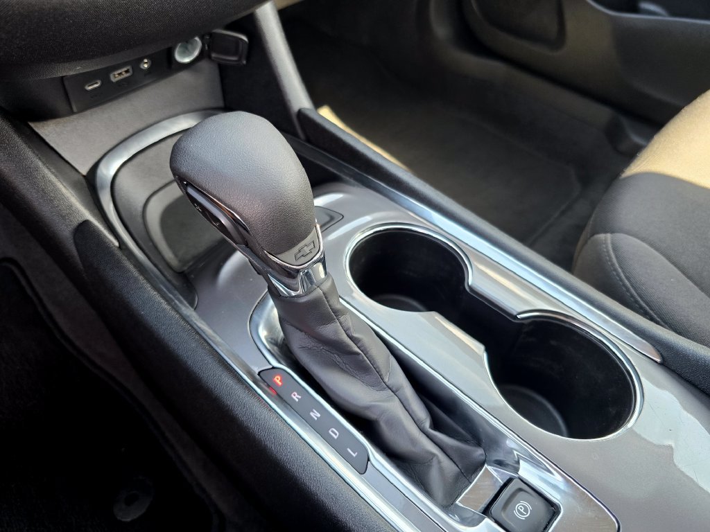 Certified 2025 Chevrolet Malibu LT FWD image 24