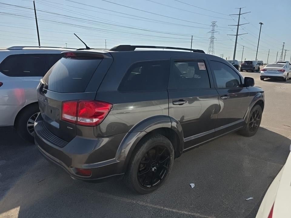Used 2017 Dodge Journey GT AWD/4WD image 3