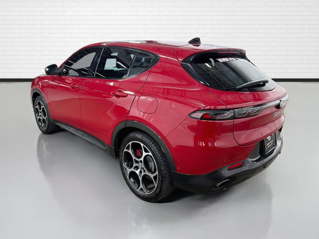 Used 2024 Alfa Romeo Tonale Veloce AWD/4WD image 7