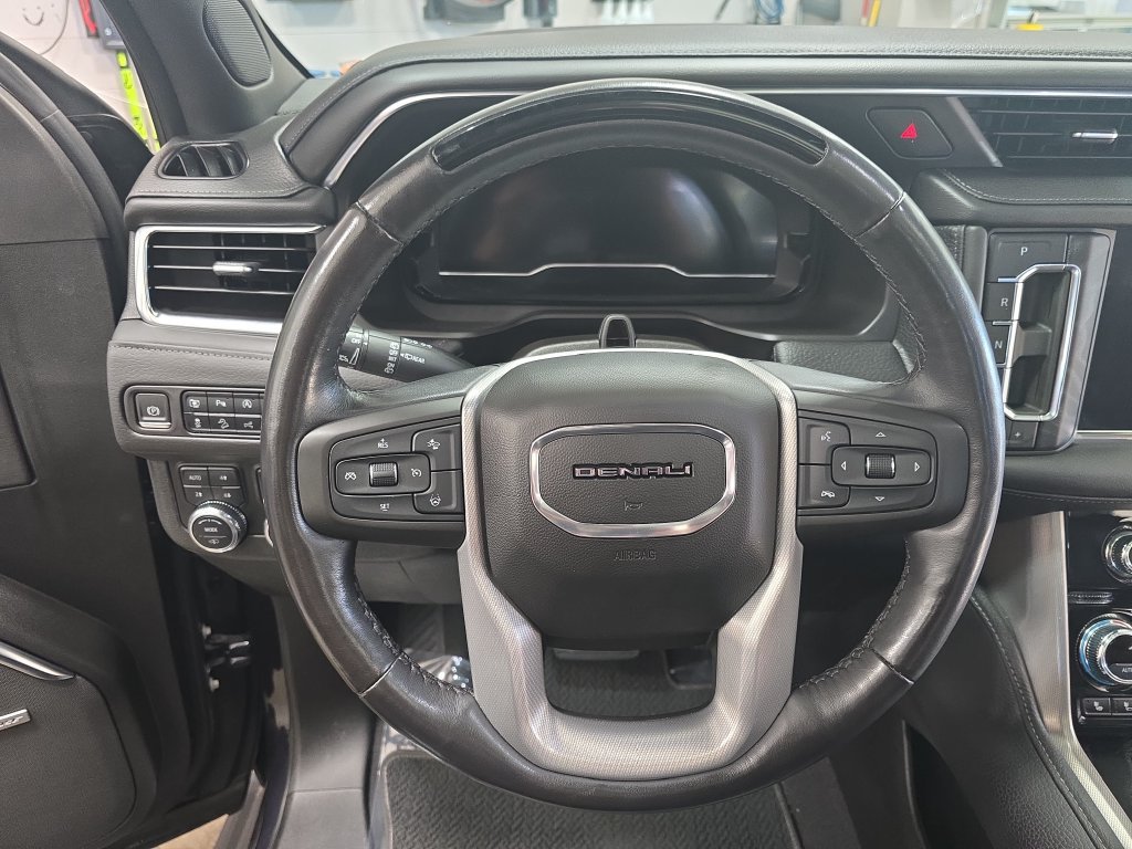 Used 2023 GMC Yukon Denali w/ Denali Reserve Package AWD/4WD image 19