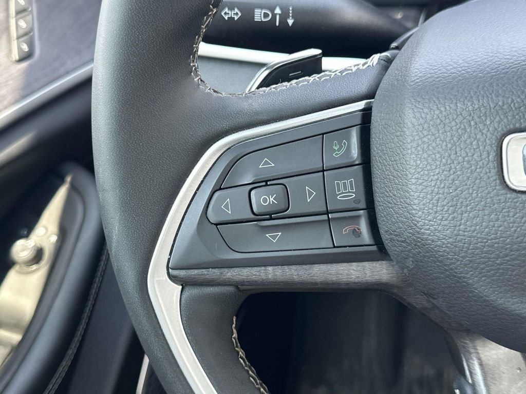 Used 2023 Jeep Grand Cherokee 4WD 4xe image 24