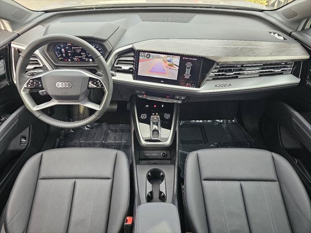 Used 2025 Audi Q4 e-tron Premium w/ Convenience Package AWD/4WD image 4
