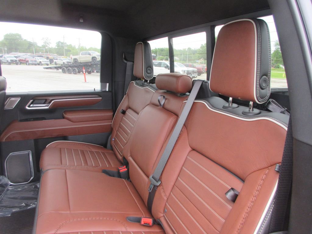 New 2026 GMC Sierra 2500 Denali Ultimate AWD/4WD image 13