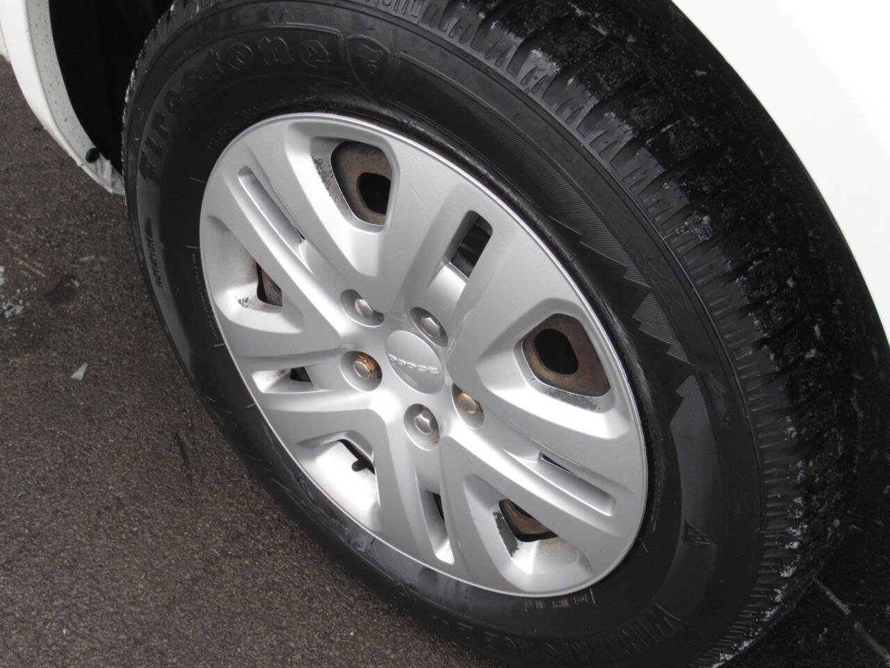 Used 2016 Dodge Journey SE w/ Safe & Sound Group image 4