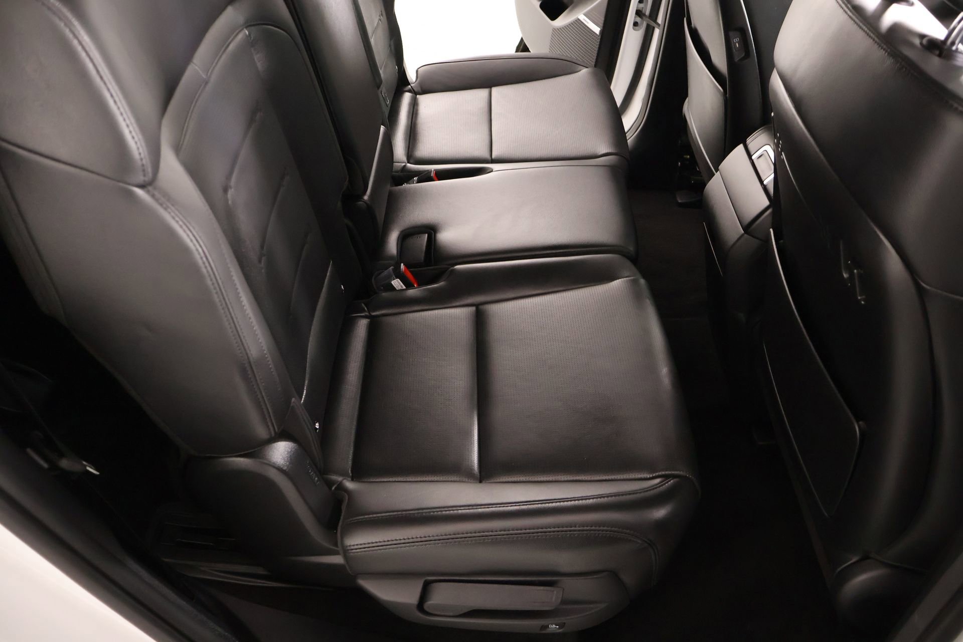 Certified 2025 Hyundai Santa Fe Limited image 15