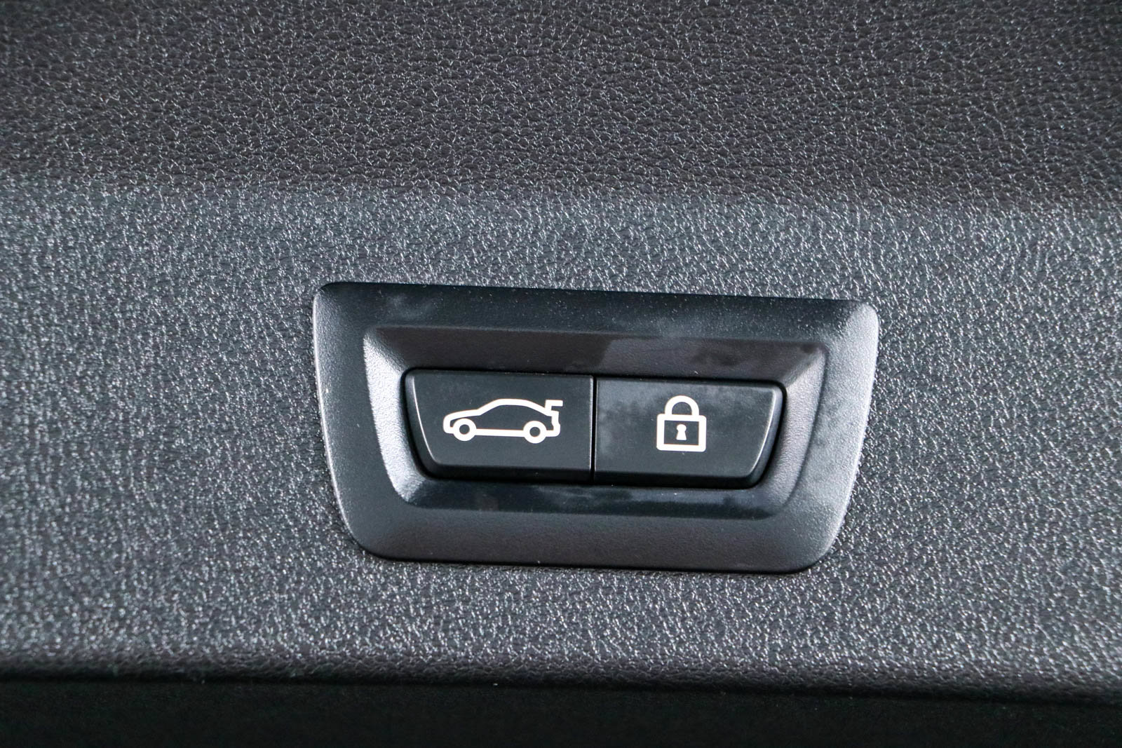 Used 2022 BMW X3 sDrive30i w/ Premium Package 2 RWD image 30