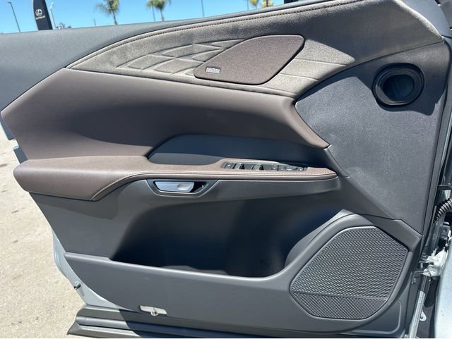 New 2026 Lexus RX 450h AWD image 38