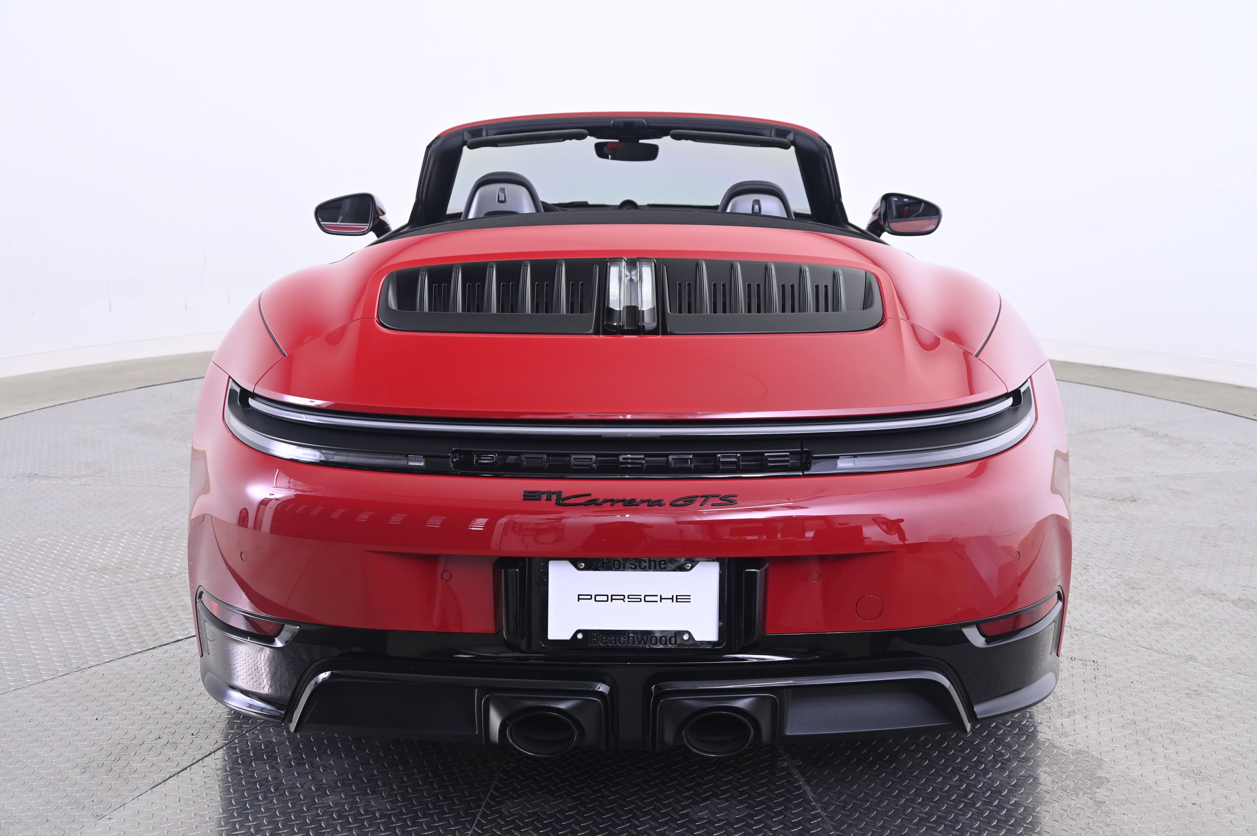 Certified 2025 Porsche 911 Carrera GTS RWD image 6