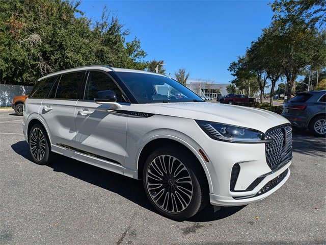 Used 2025 Lincoln Aviator Black Label image 12