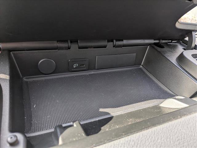 Used 2024 Mercedes-Benz Sprinter 2500 image 39