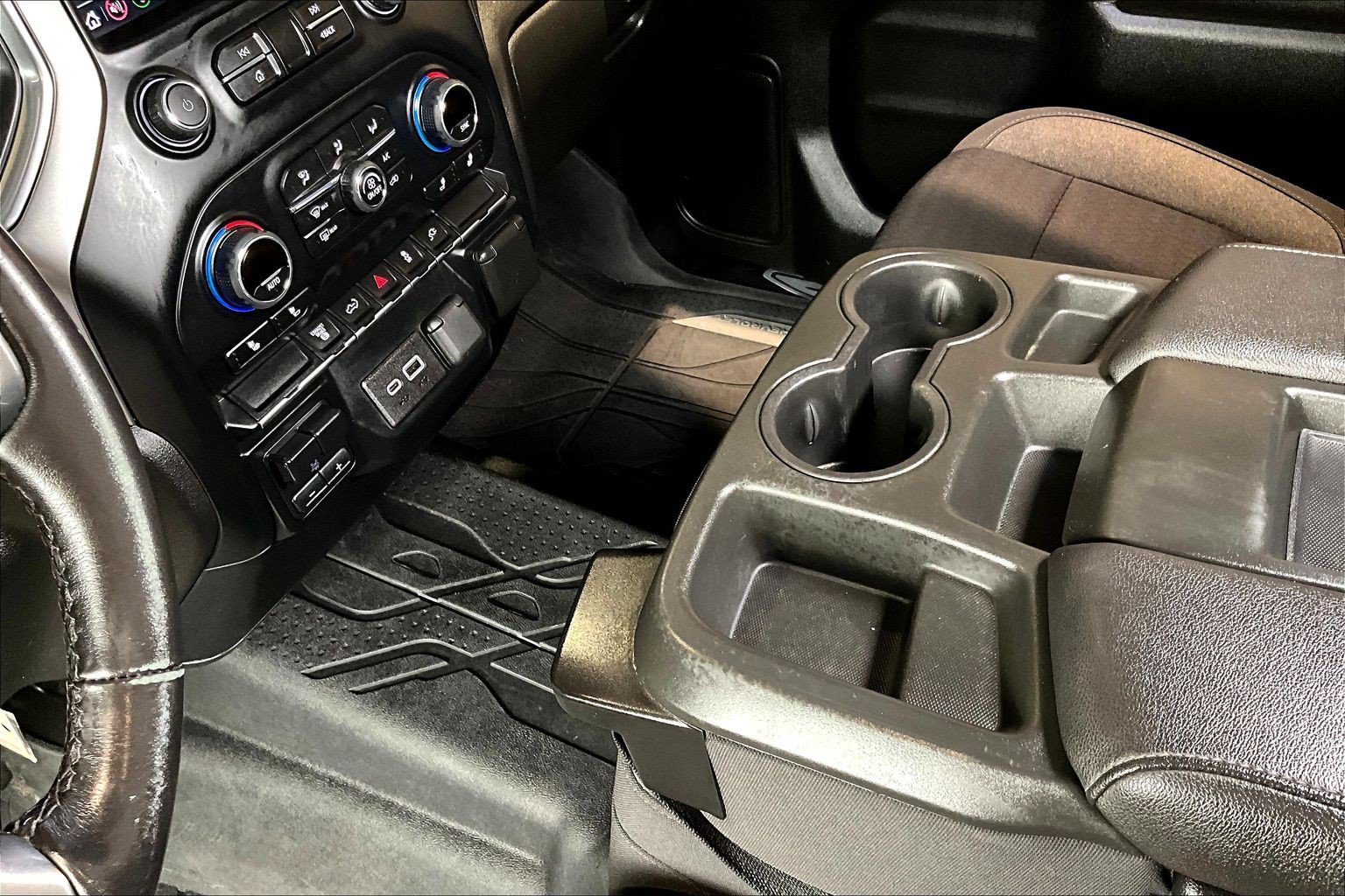 Used 2022 Chevrolet Silverado 2500 LT w/ Fleet Comfort Package AWD/4WD image 20