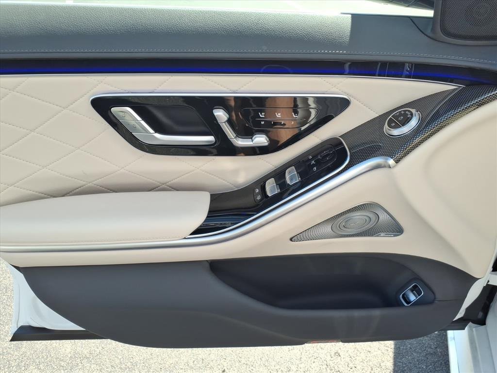 New 2025 Mercedes-Benz S 580 4MATIC Sedan image 11