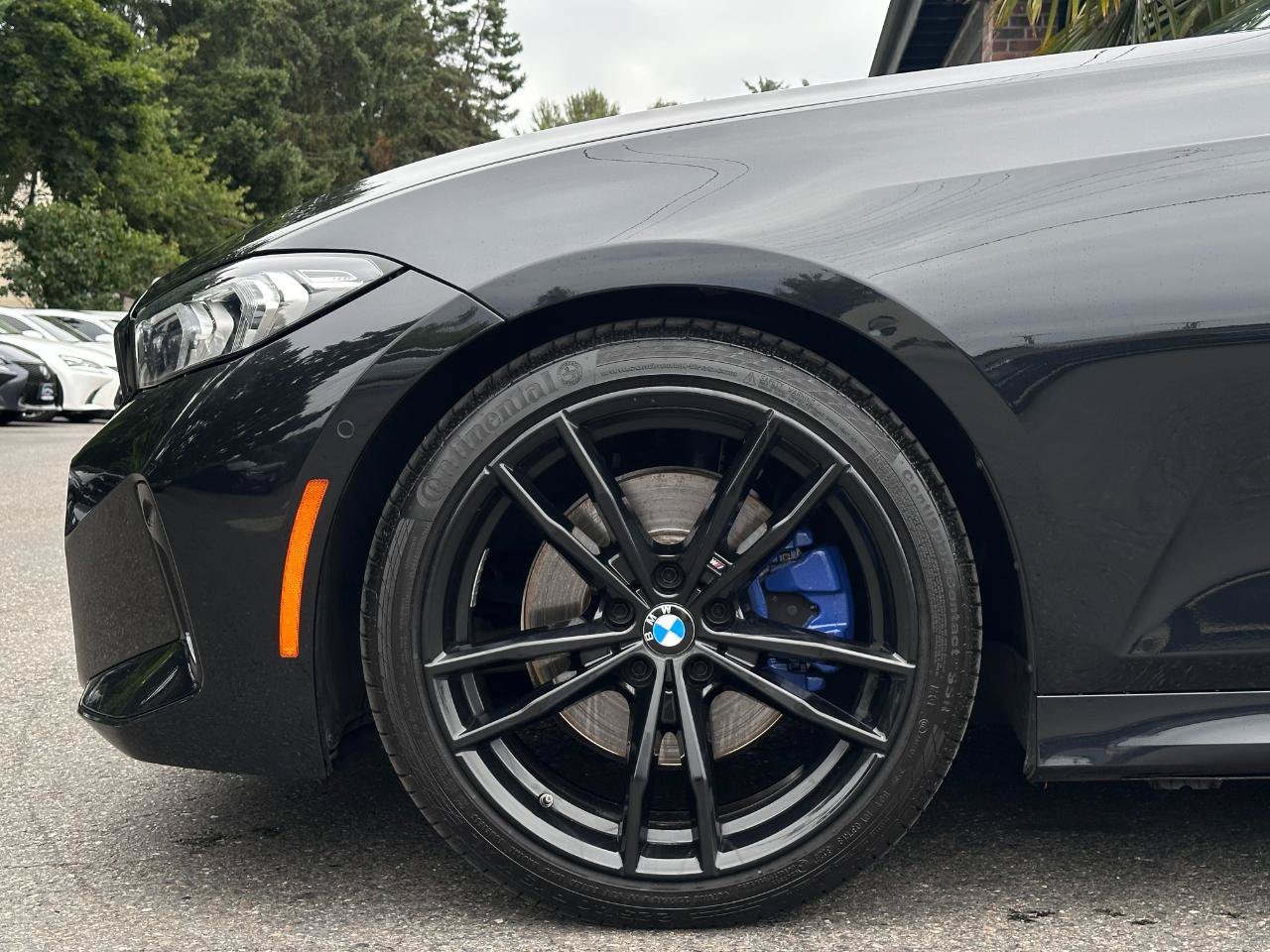 Used 2024 BMW 330i Sedan w/ M Sport Package RWD image 25