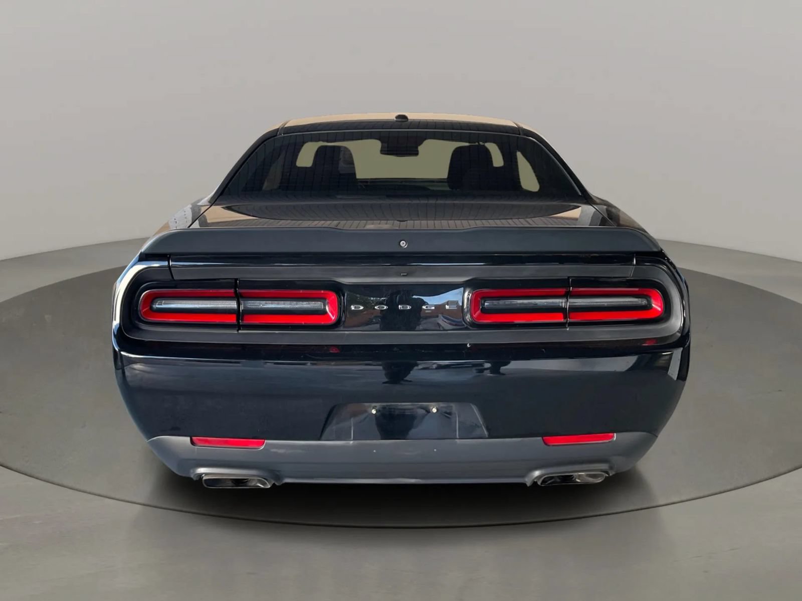 Used 2018 Dodge Challenger R/T w/ Blacktop Package RWD image 15