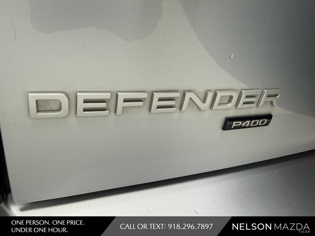 Used 2022 Land Rover Defender 110 XS Edition AWD/4WD image 17