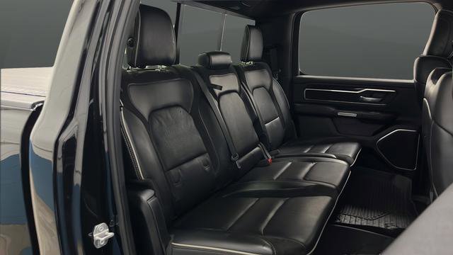 Used 2019 RAM 1500 Laramie w/ Sport Appearance Package AWD/4WD image 25