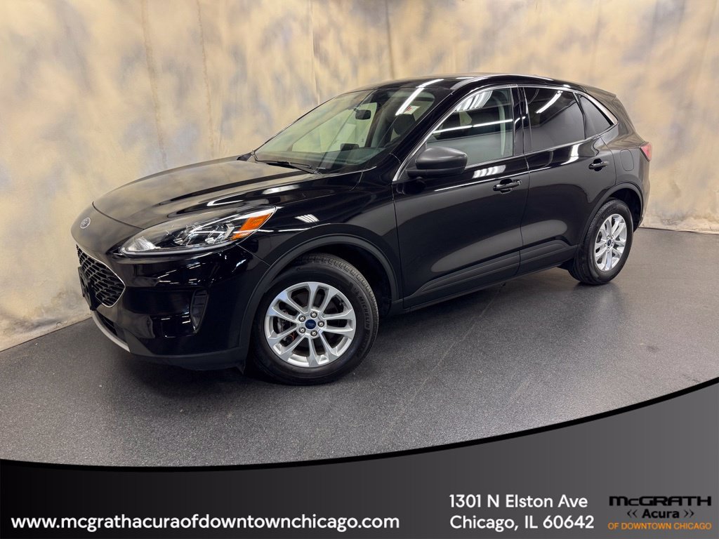 Used 2022 Ford Escape SE w/ Convenience Package