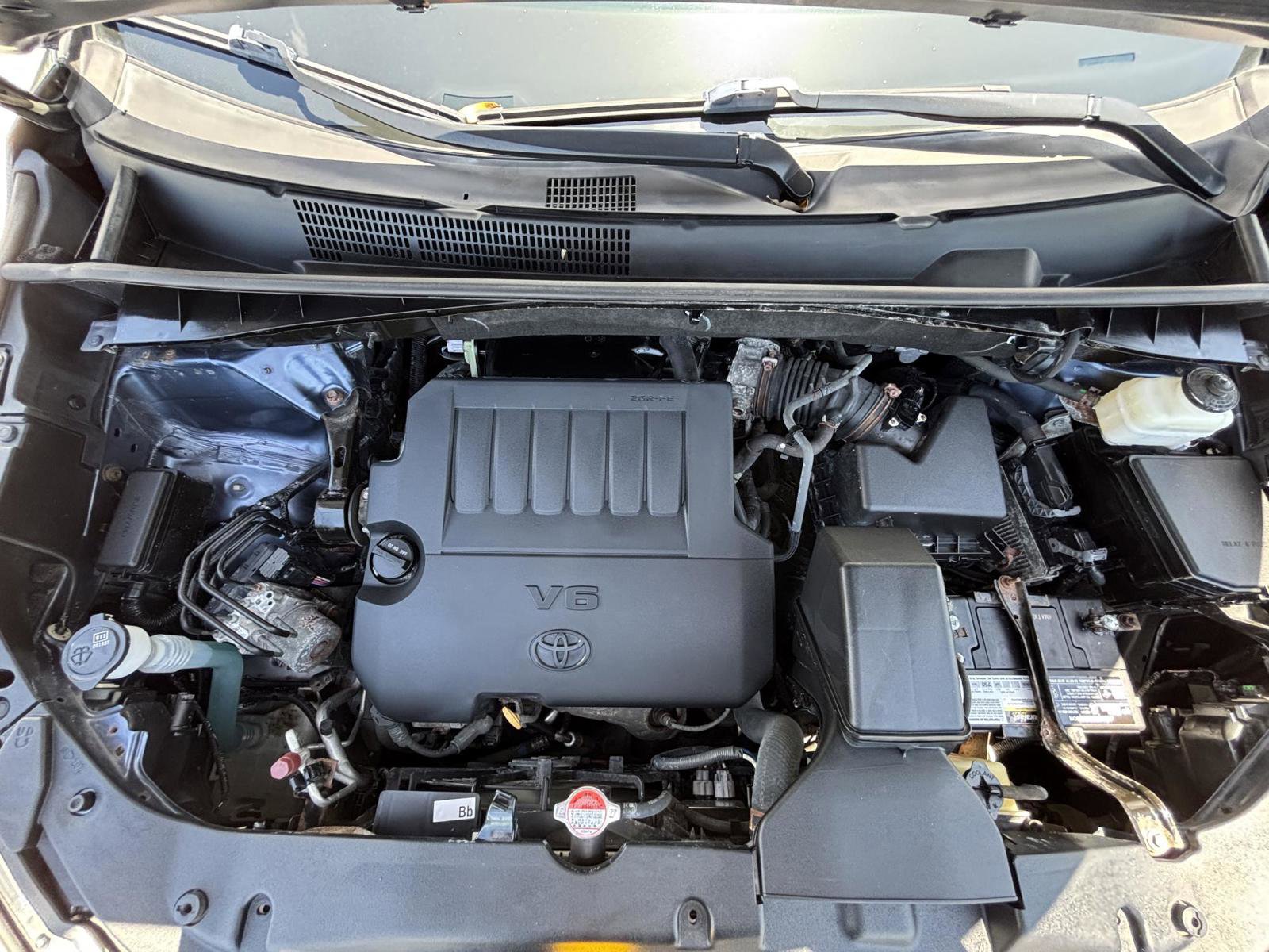 Used 2016 Toyota Highlander Limited Platinum image 48