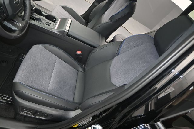 New 2026 Toyota RAV4 XSE AWD/4WD image 10
