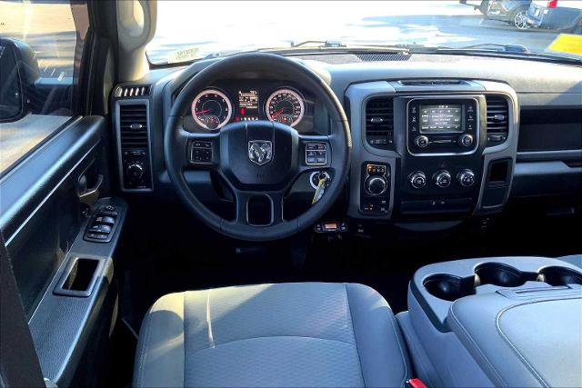 Used 2018 RAM 1500 Express w/ Black Ram 1500 Express Group image 5