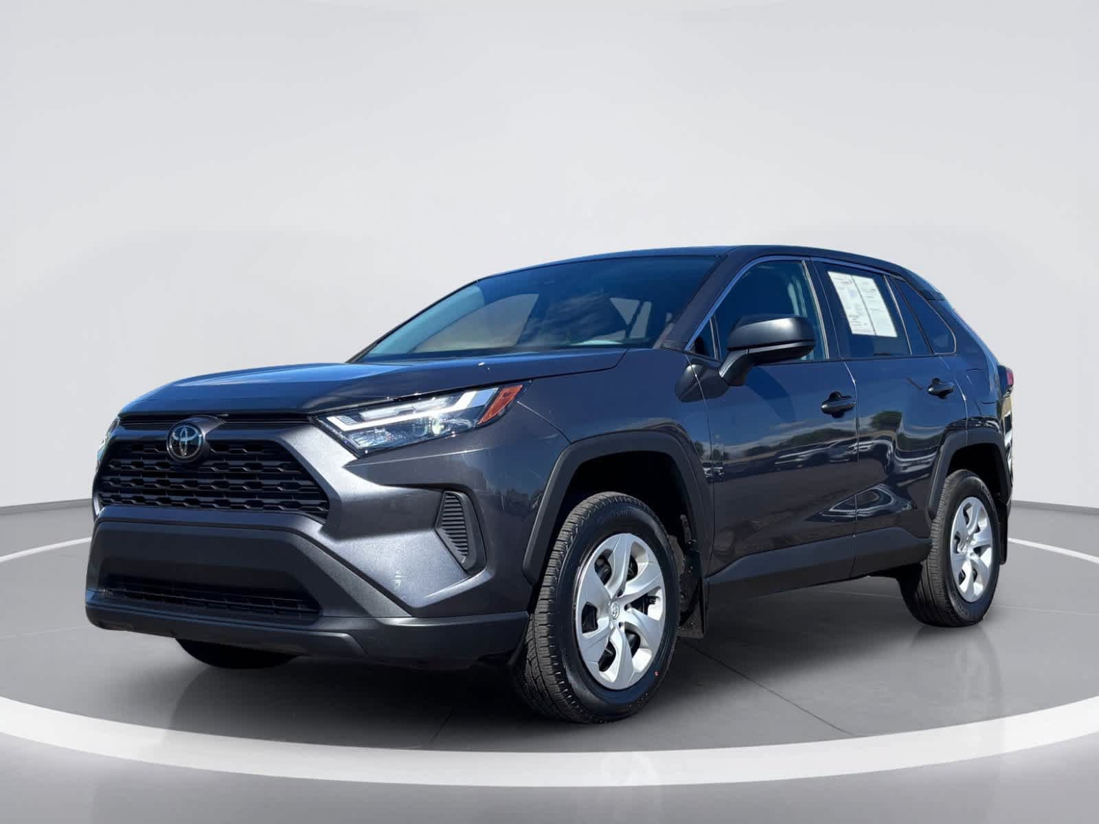 Used 2024 Toyota RAV4 LE AWD/4WD image 2