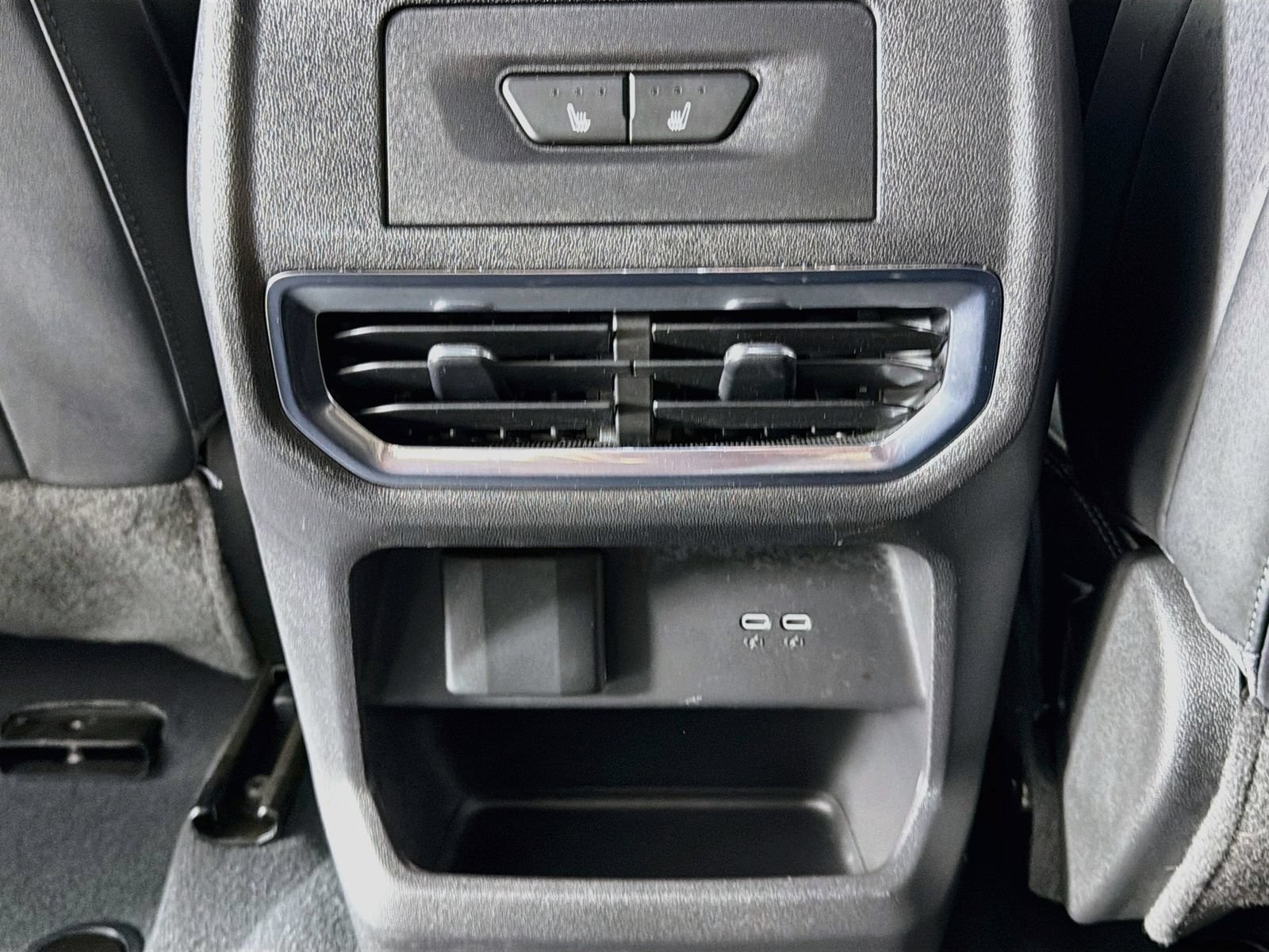 Used 2025 GMC Sierra EV Denali AWD/4WD image 27