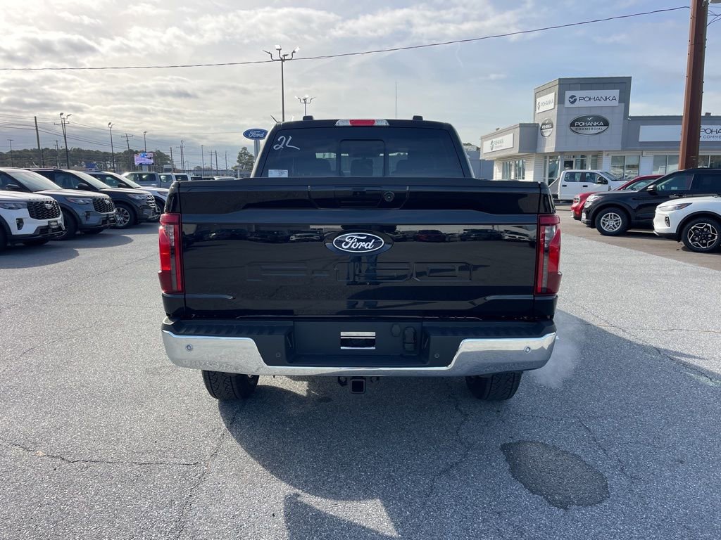New 2025 Ford F150 XLT w/ Equipment Group 302A MID image 5