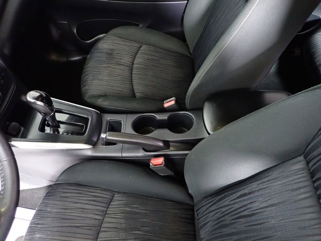 Used 2019 Nissan Sentra SV FWD image 24