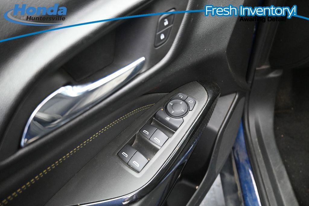 Used 2024 Chevrolet Trax LT w/ Driver Confidence Package FWD image 14