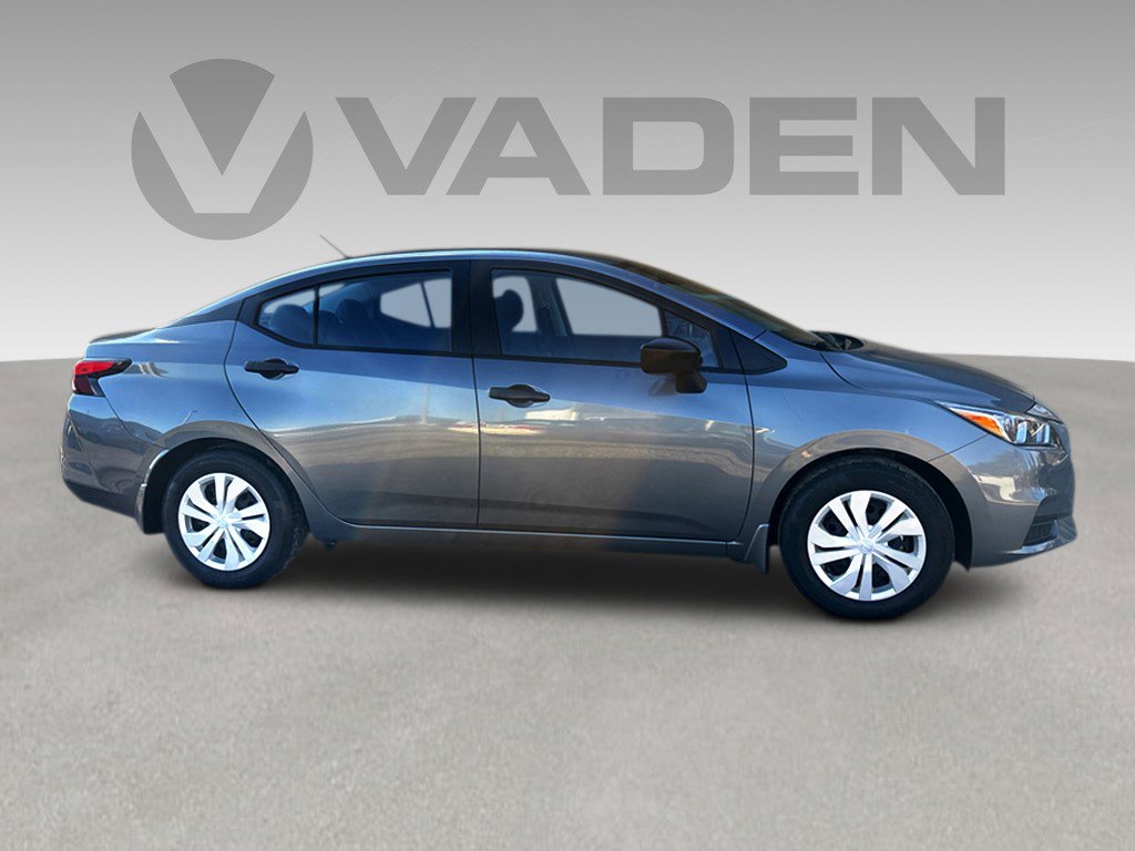 Used 2022 Nissan Versa S image 20