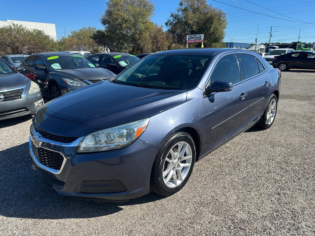 Used 2015 Chevrolet Malibu LT w/ Power Convenience Package image 1