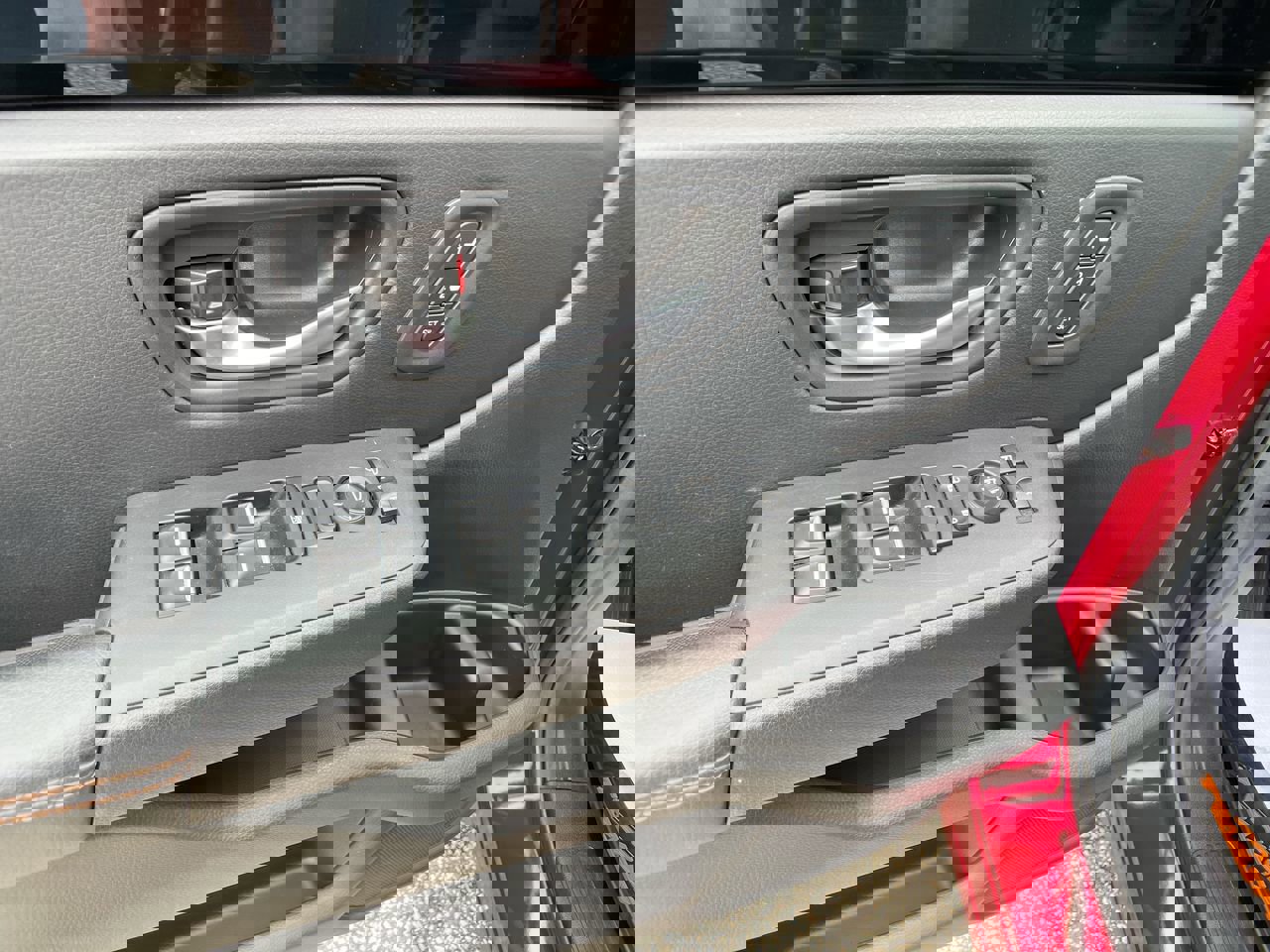 Certified 2025 Honda Pilot TrailSport image 14