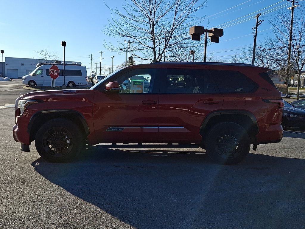 Used 2025 Toyota Sequoia Platinum image 7