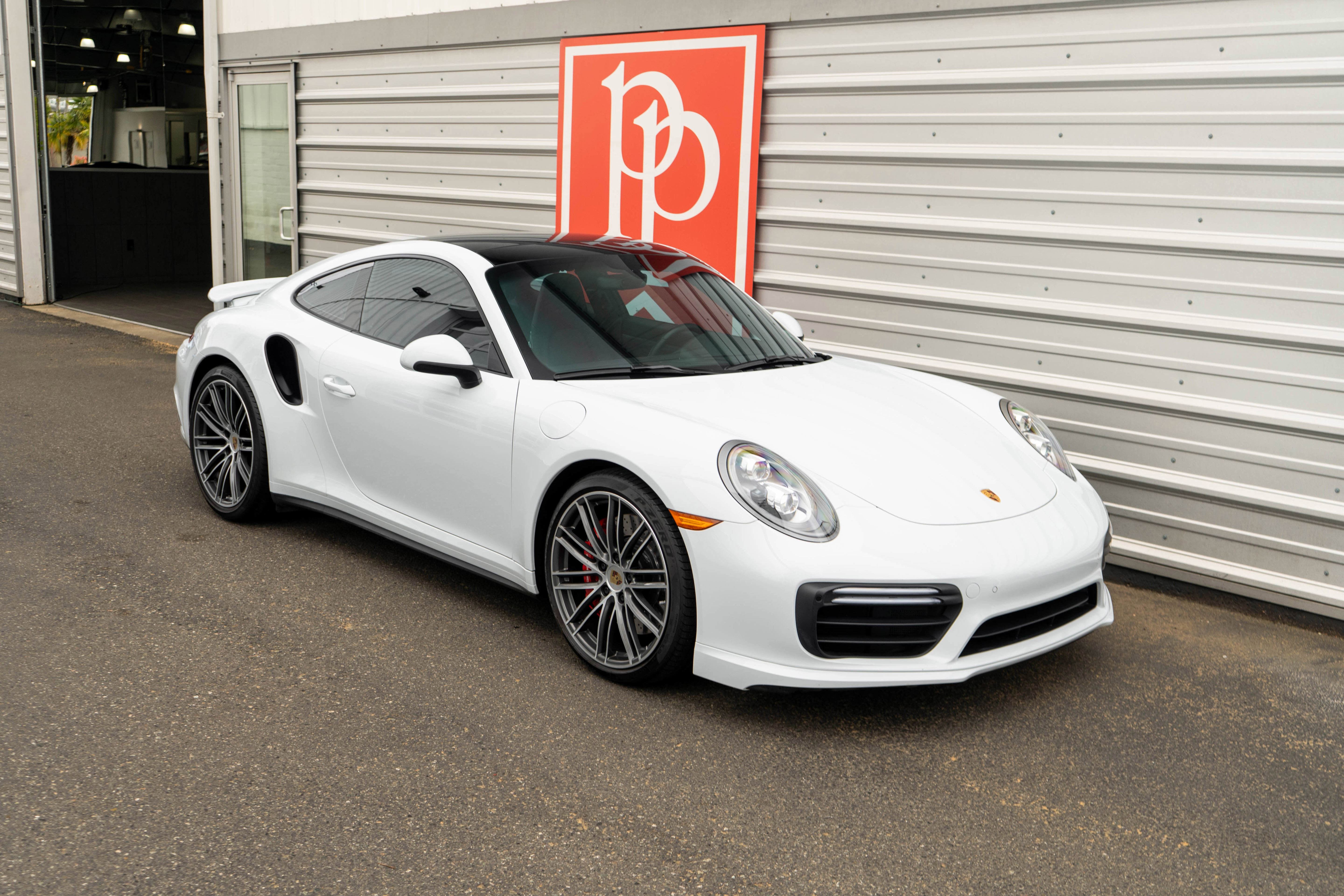Used 2019 Porsche 911 Turbo AWD/4WD image 38