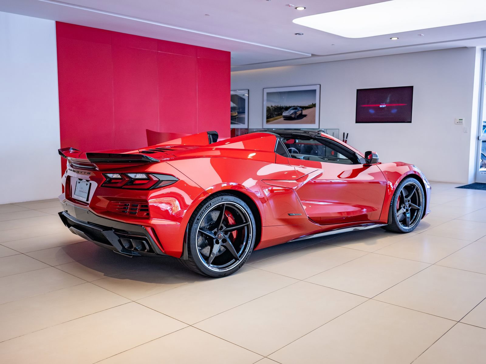 Used 2025 Chevrolet Corvette E-Ray image 6