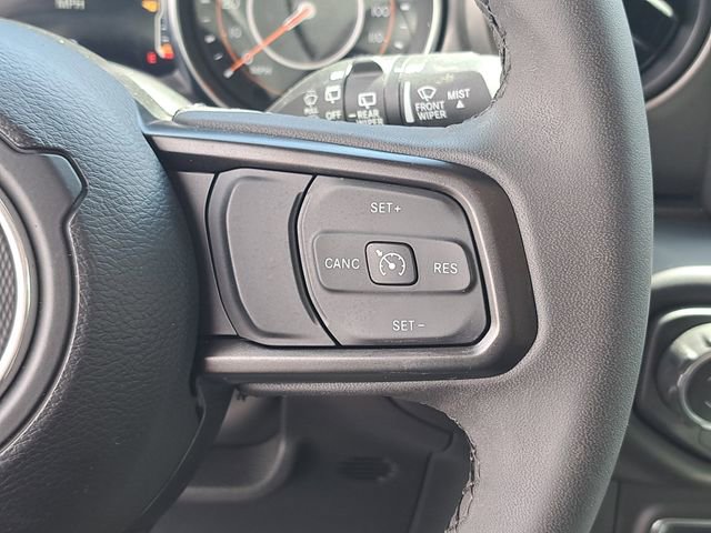 Used 2023 Jeep Wrangler Sport S image 24