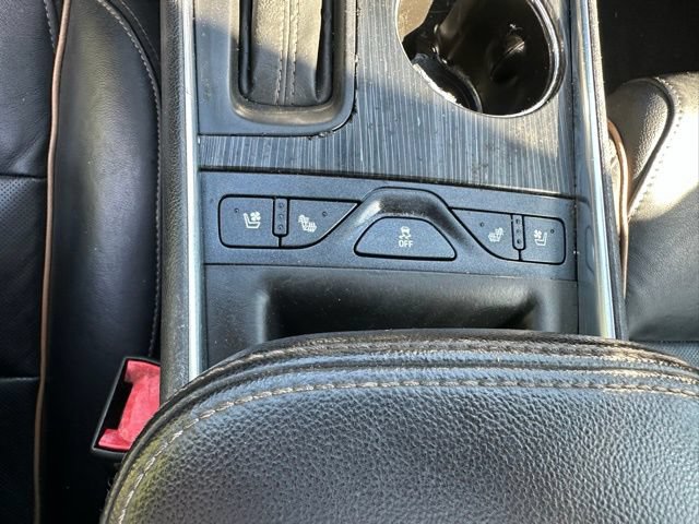 Used 2017 Chevrolet Impala Premier w/ Enhanced Convenience Package FWD image 18