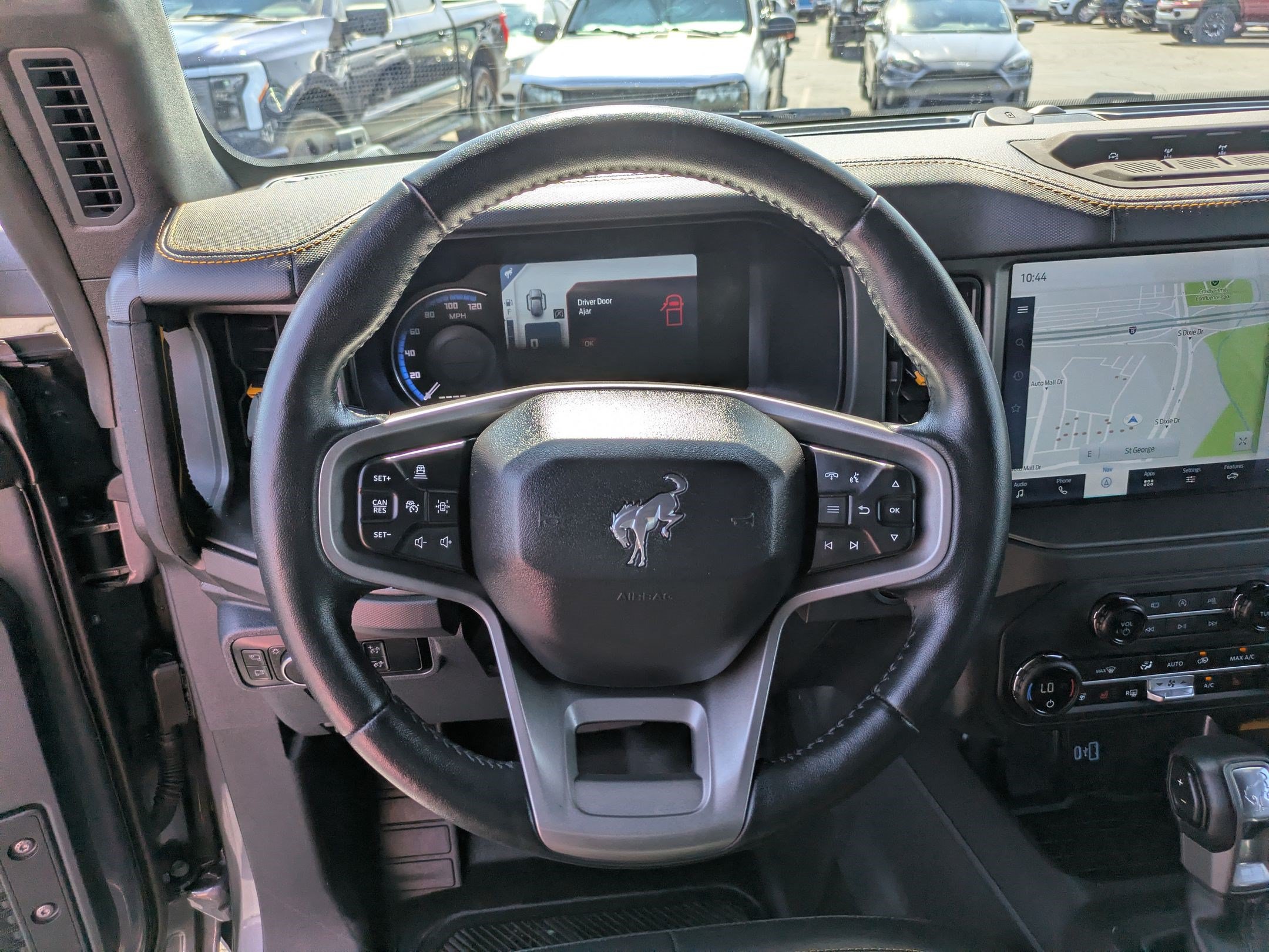 Used 2024 Ford Bronco Badlands AWD/4WD image 17
