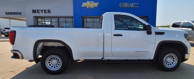 Used 2024 GMC Sierra 1500 Pro w/ Pro Value Package AWD/4WD image 1
