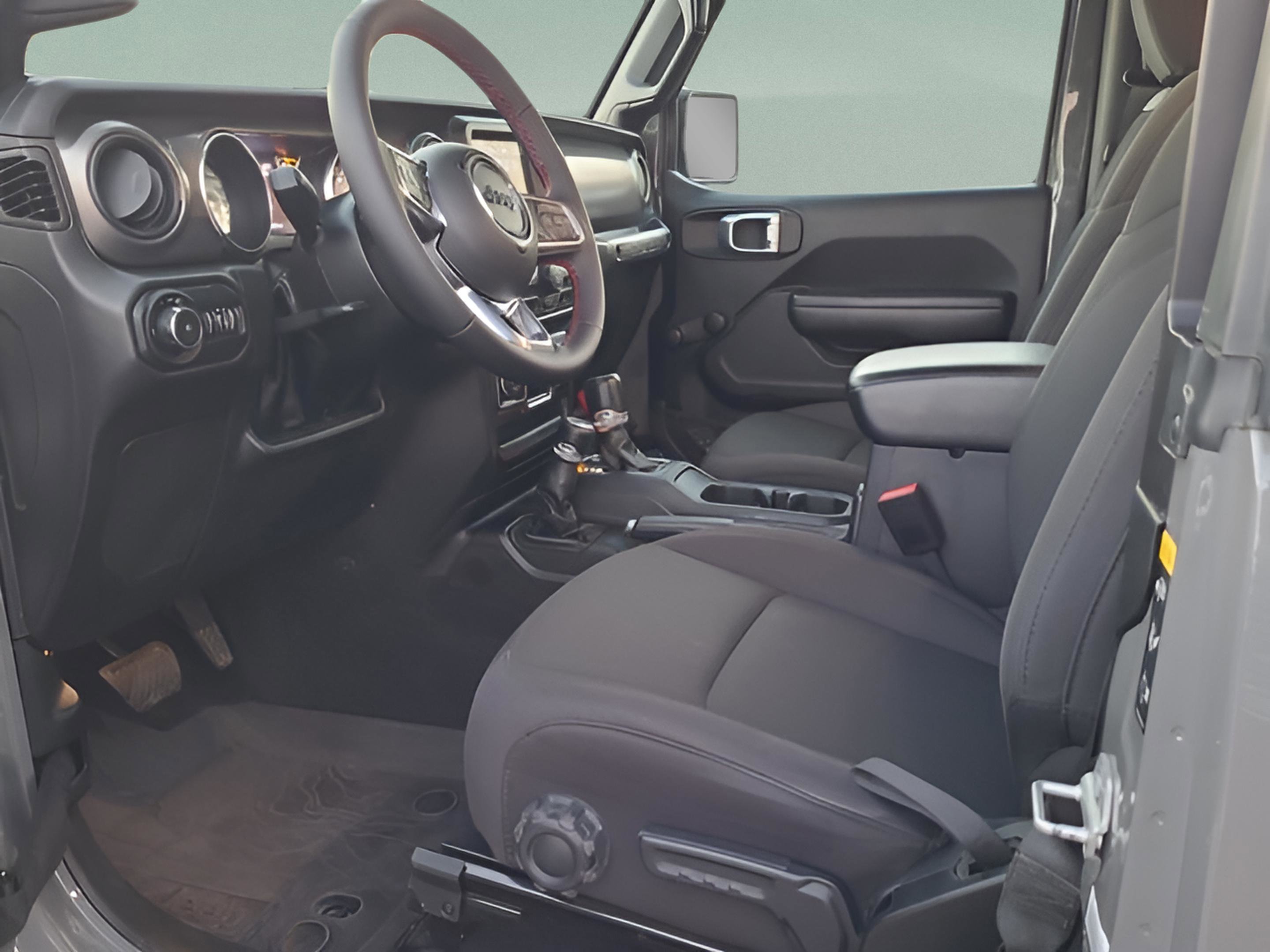 Used 2022 Jeep Wrangler Sport image 12