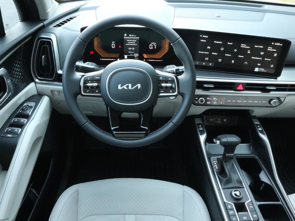 New 2025 Kia Sorento S w/ Panoramic Sunroof Package image 3