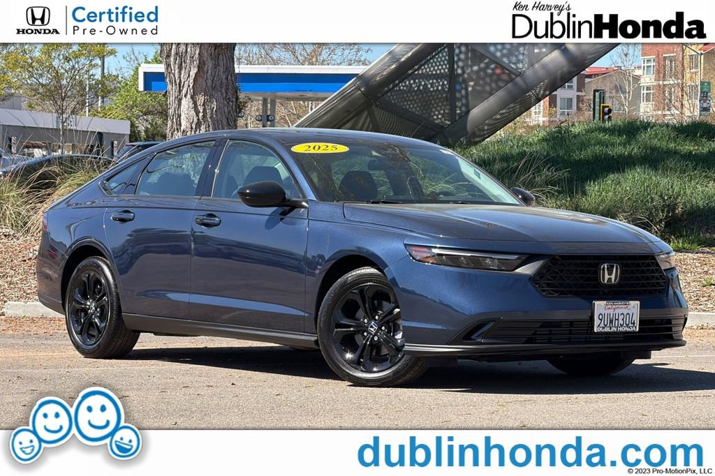 Certified 2025 Honda Accord SE image 1